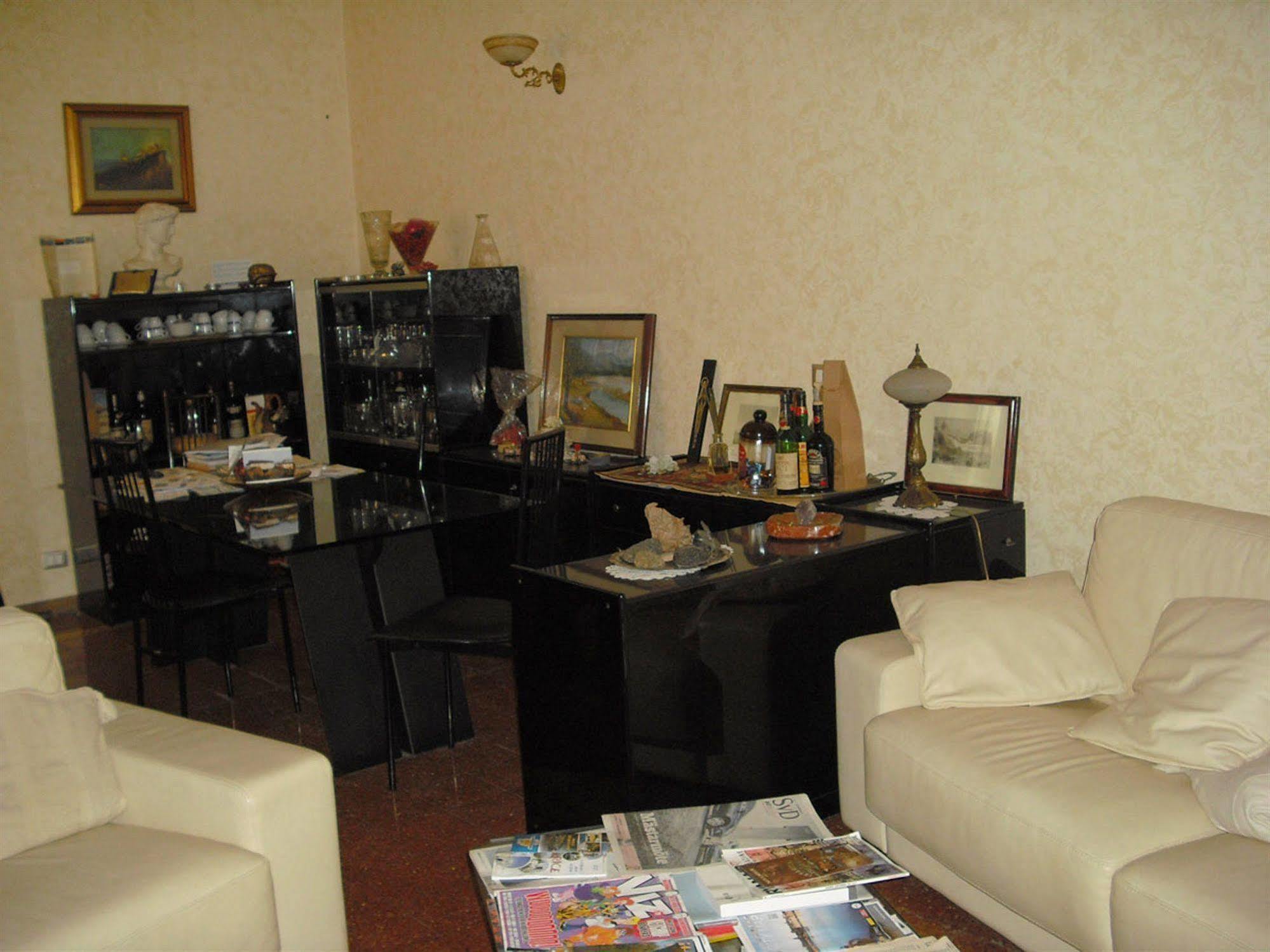 Almaran B&B Trapani Port & City Exterior foto